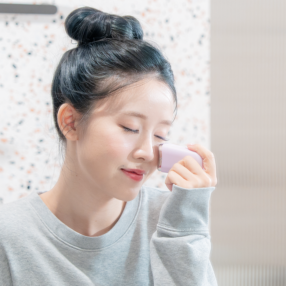 Kaisca Eye Candy 迷你溫冷雙效美眼儀｜3合1溫熱冷凍高頻振動