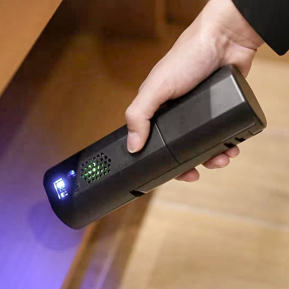 IDEinfinite 便攜臭氧消毒衣架 [ 贈送專用衣袋 1 個！]